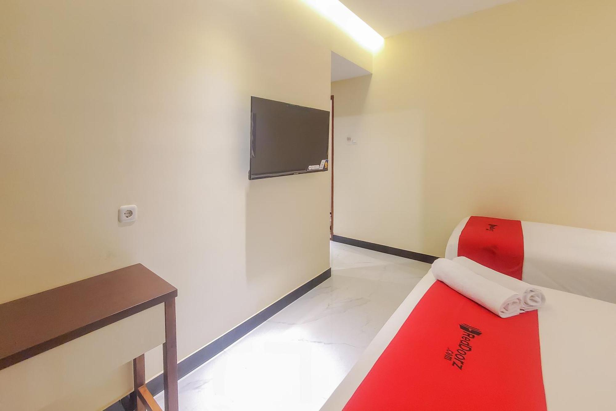 Reddoorz Plus @ Uno Jalan Merak Samarinda Bagian luar foto